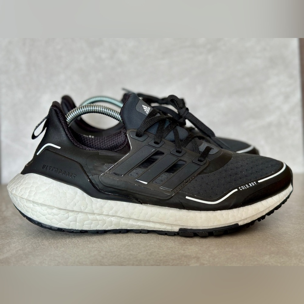 Adidas Ultraboost 21 Cold Ready - Picture 1 of 9